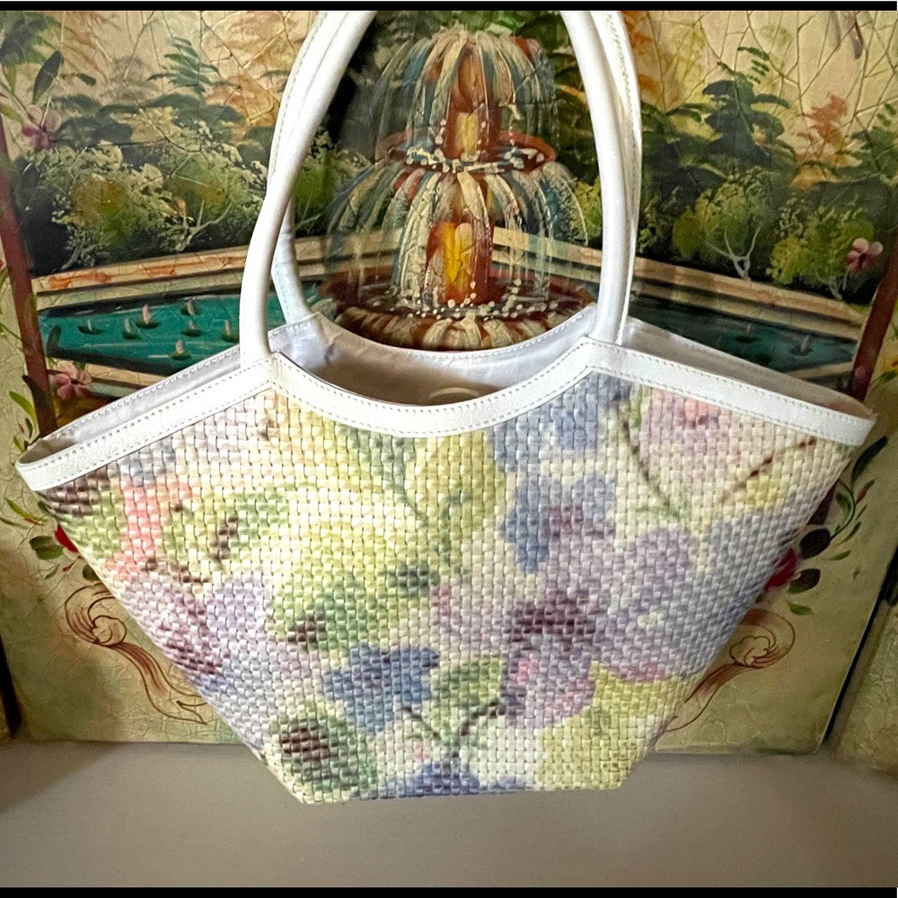 NORDSTROM Summer Floral Shoulder Bag Made in Italy